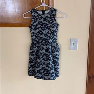 Girls dress